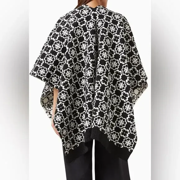 Kate spade Arabesque Knit Ruana Black White Sweater One Size - Picture 2 of 16